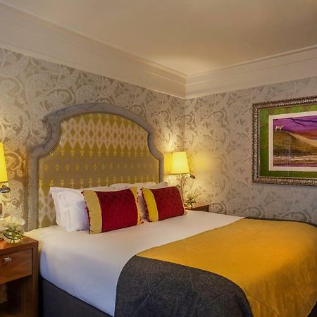 Clontarf Castle Hotel Dublin Buitenkant foto
