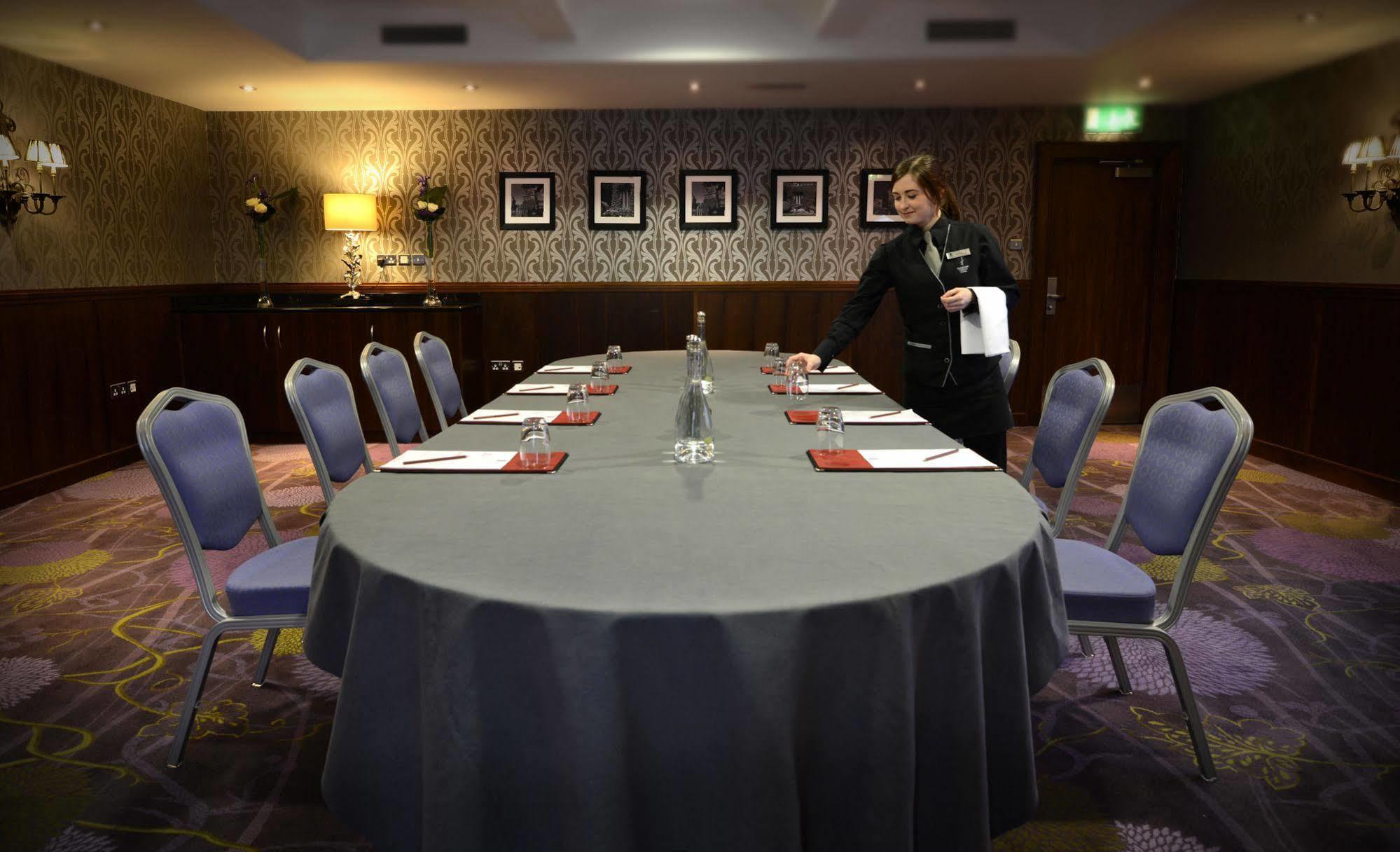 Clontarf Castle Hotel Dublin Buitenkant foto